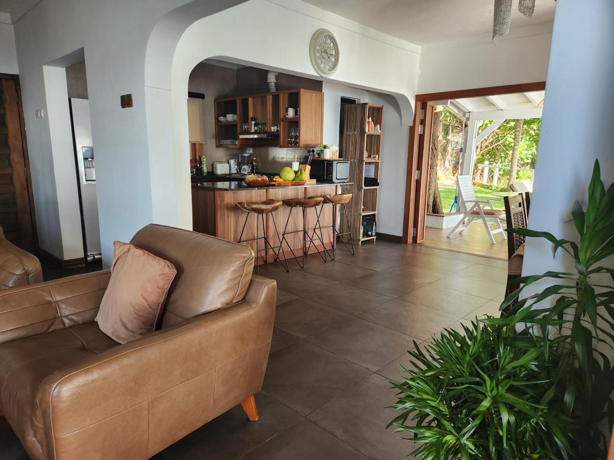 Marquise & Infinity Villas Glacis  Exterior photo