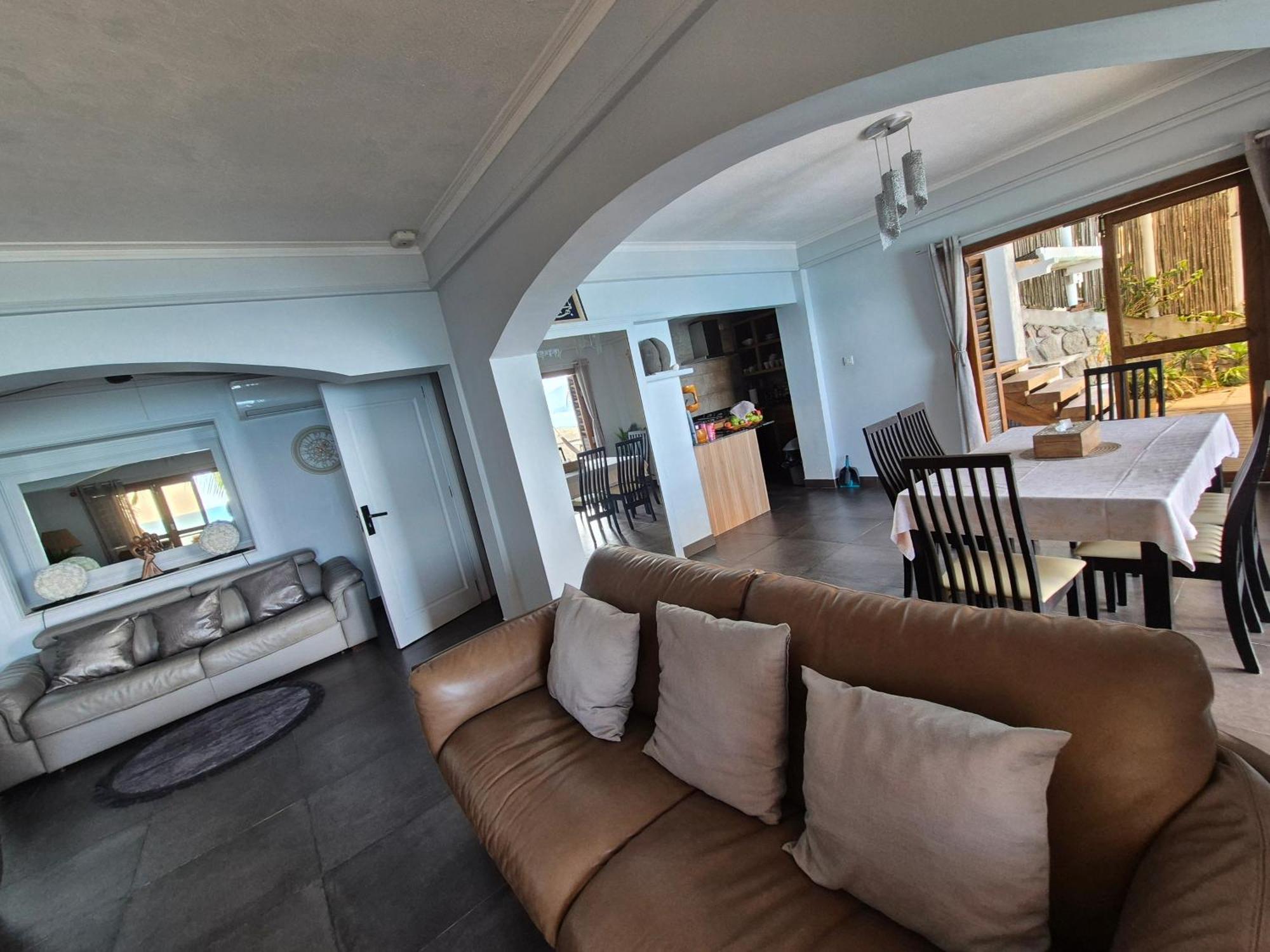 Marquise & Infinity Villas Glacis  Exterior photo